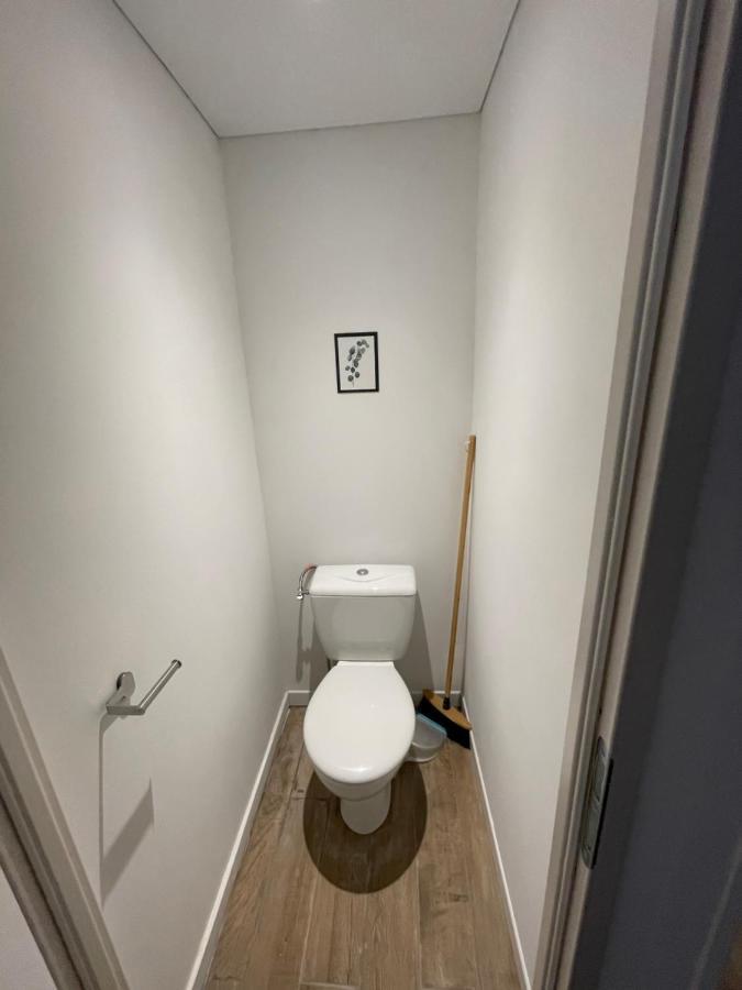 Апартаменты L'Escale Niortaise - L'Angelique - 10Mn Gare Sncf, 5 Mn Hyper Centre Экстерьер фото